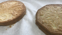 Load image into Gallery viewer, "The Vintage" Clay Baked Shortbread