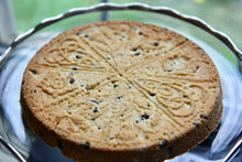 Load image into Gallery viewer, "The Vintage" Clay Baked Shortbread
